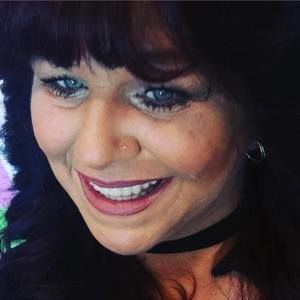 Meet your Posher, Sherry